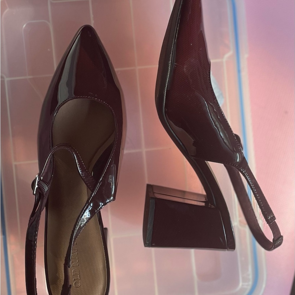 Old Navy Women's Dark Red Patent Heels